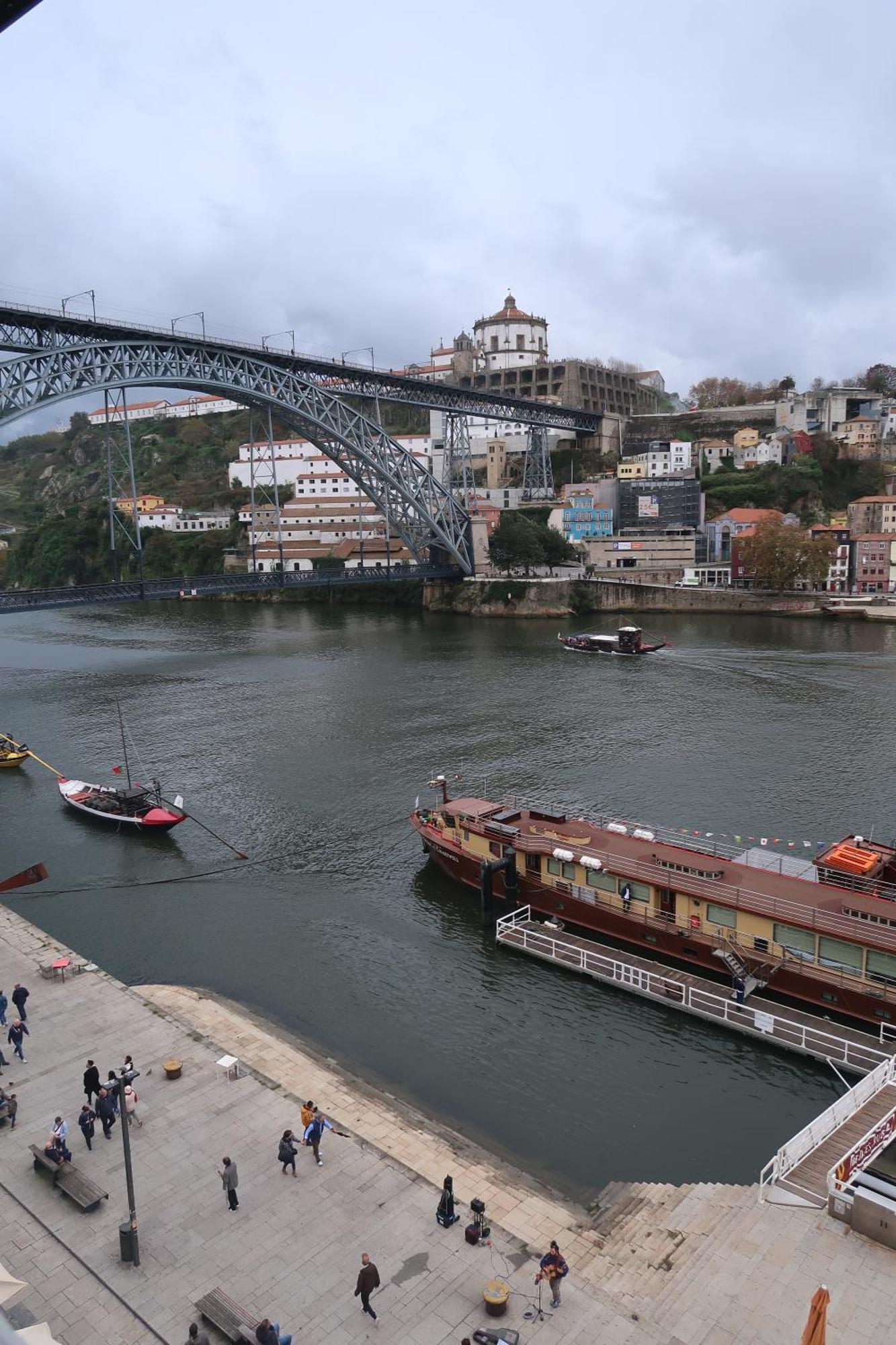 Apartamentos Sobre O Douro Порту Экстерьер фото