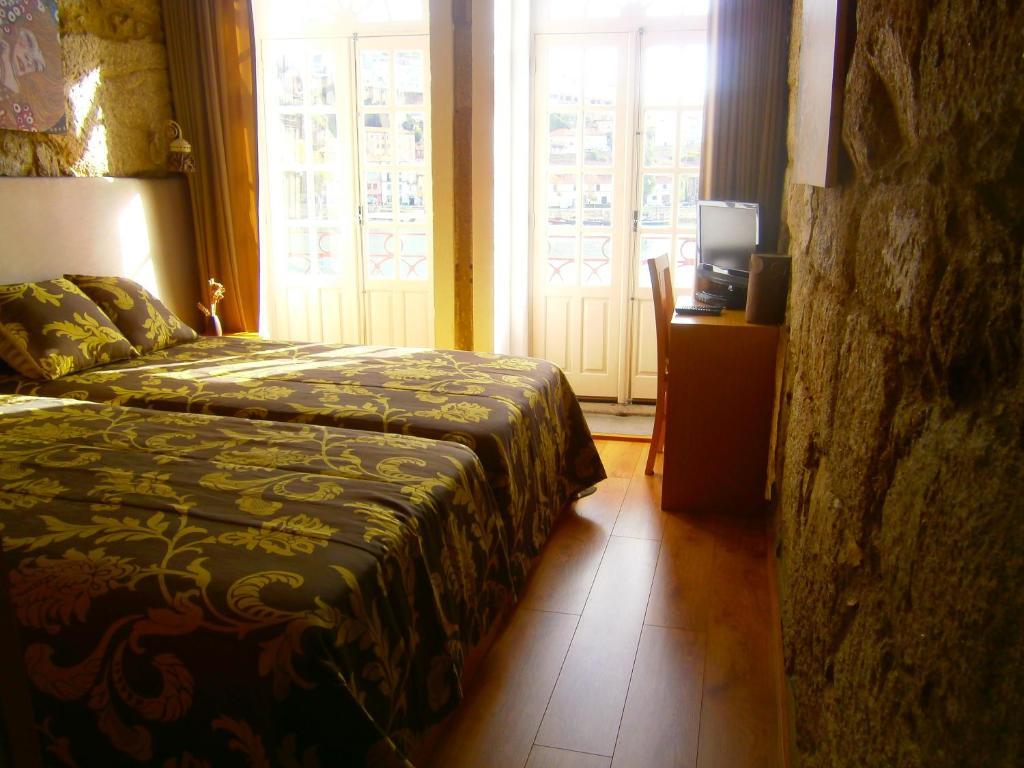 Apartamentos Sobre O Douro Порту Номер фото